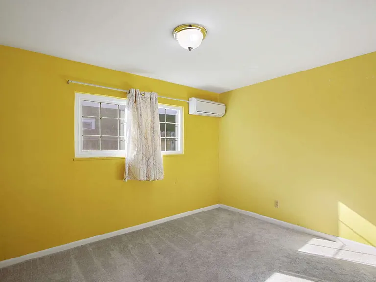 1945 Lehigh Dr — Photo 16