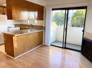 1221 E Venice Blvd #7, Venice, CA 90291