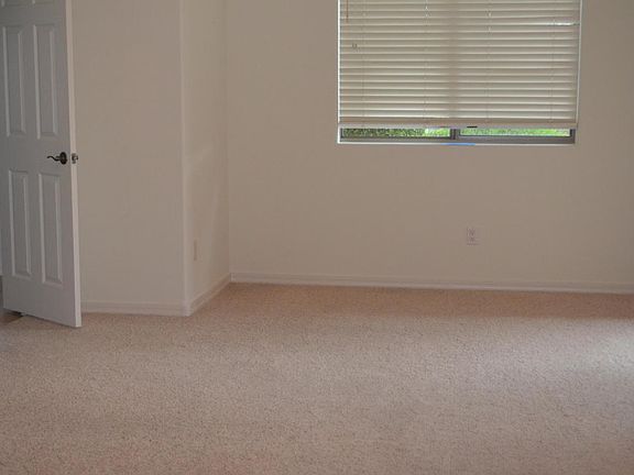5th image of 8189 N Painted Feather Dr