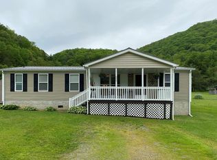 860 S Shady Ave, Damascus, VA 24236