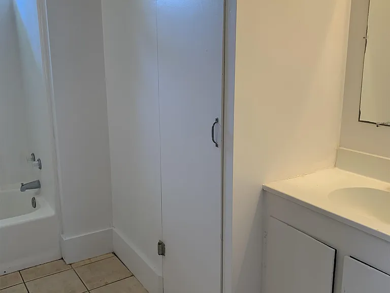 Full bath