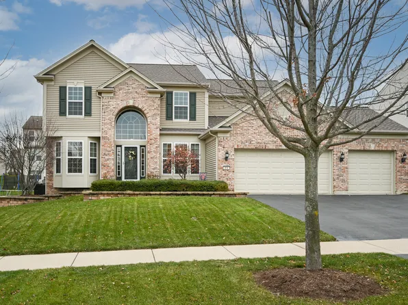 314 Parker Pl, Oswego, IL 60543