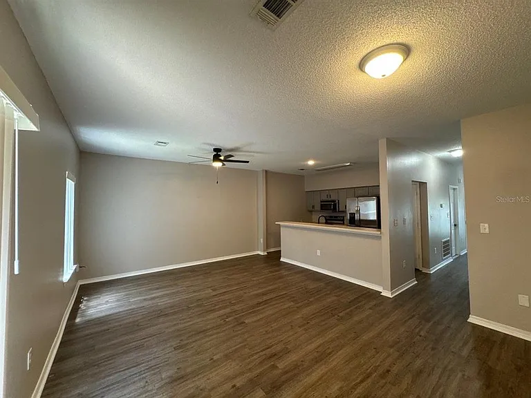 2127 Tom St #2127 — Photo 35