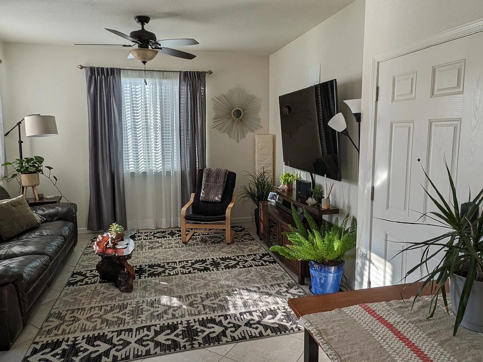 10842 Pebble Hill Dr — Photo 1