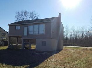 87 Brickhouse Slough Dr, West Alton, MO 63386