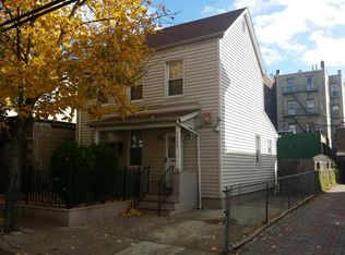 4528 Cottage Pl, Union City, NJ 07087