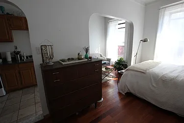 Rented by Bedford 6 Real Estate