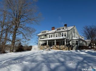 143 E Canaan Rd N, Canaan, CT 06018