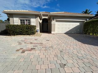 20929 SW 90th Pl, Cutler Bay, FL 33189