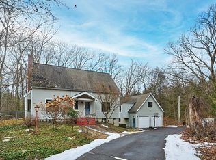 130 Coles Meadow Rd, Northampton, MA 01060