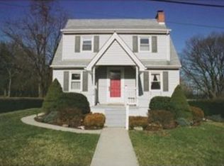 1882 Anderson Ave, Coraopolis, PA