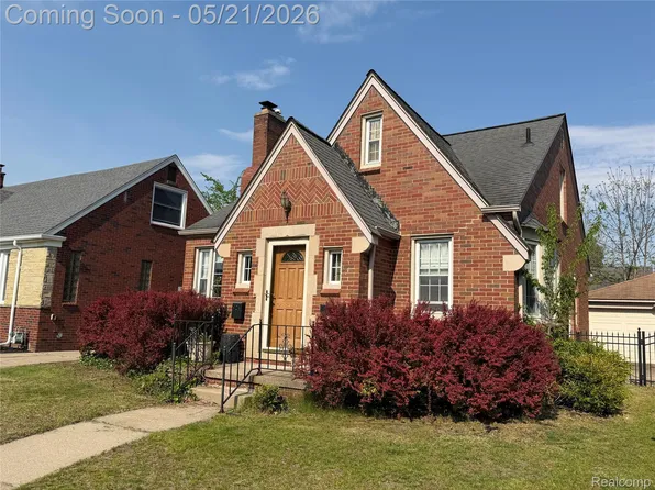 135 S Lafayette St, Dearborn, MI 48124