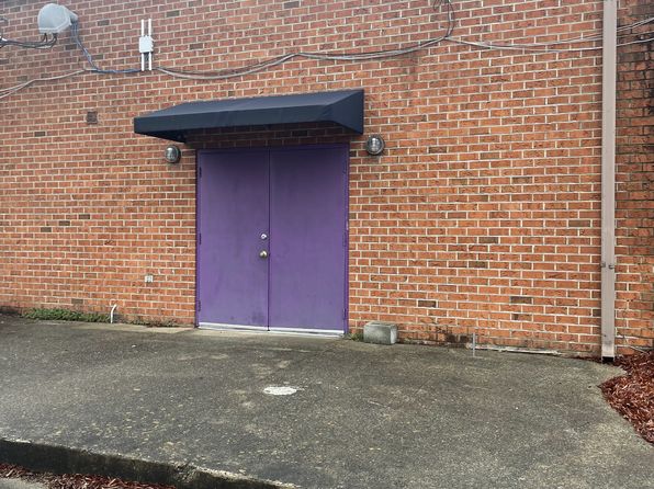 127B W Main St #1
