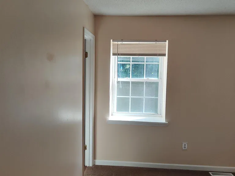 10925 Park Rd — Photo 6