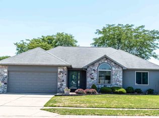 1307 S Dewey St, Auburn, IN