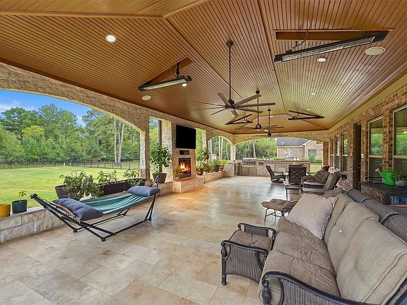 3rd image of 30810 Spring Lake Blvd