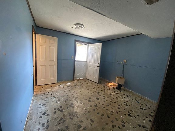 Down bedroom