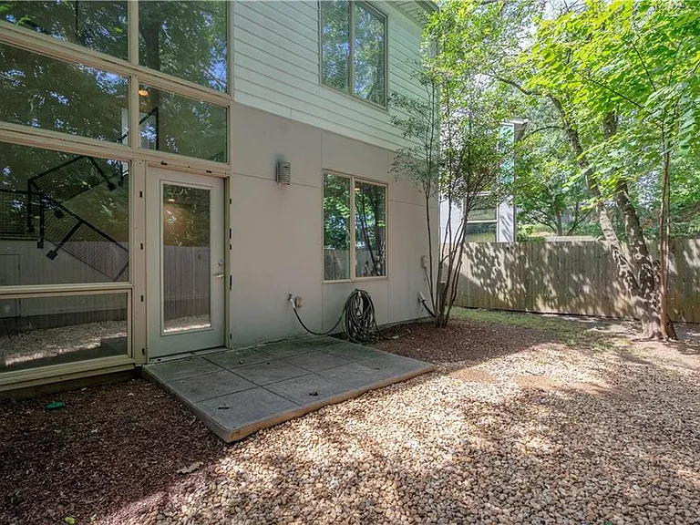 1338 Rietveld Row NW — Photo 22