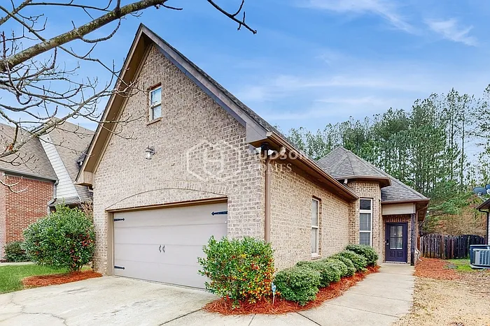 3 bed, 2.0 bath, 1354 sqft, $1,840 — Photo 4