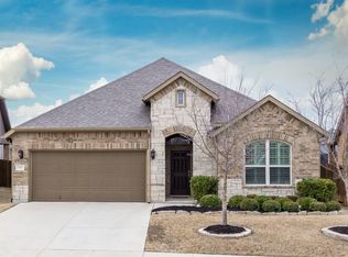 15417 Bluffdale Dr, Roanoke, TX 76262