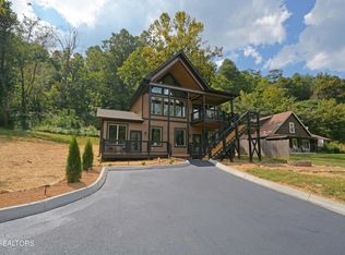 3632 Pittman Center Rd, Sevierville, TN 37876