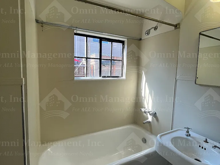 2336 NW Pettygrove St #G — Photo 17