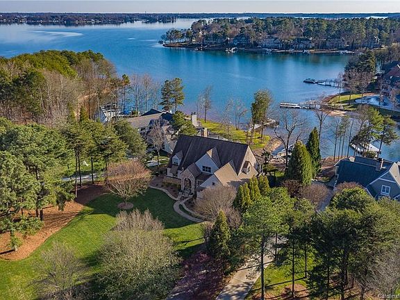 4th image of 103 Tisbury Ct