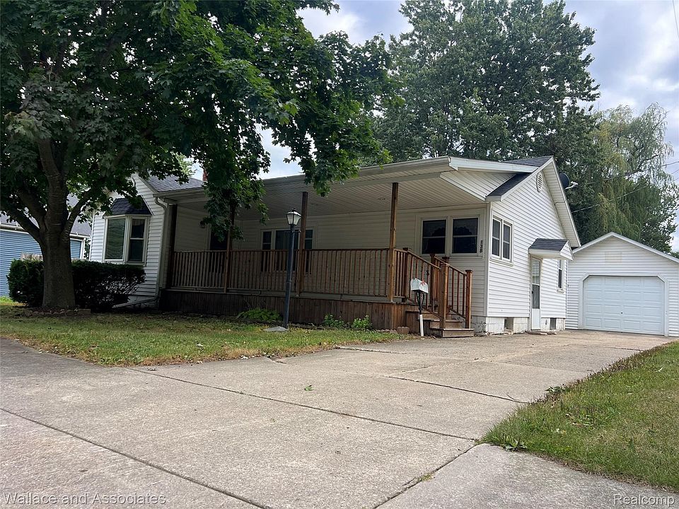 1st image of 138 Truman St