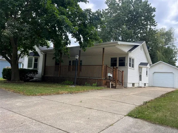 138 Truman St, Sandusky, MI 48471