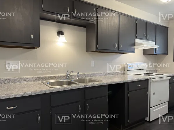 2251-2255 Imperial Ln, Green Bay, WI 54302