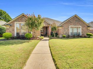 2616 Brookwood Dr, Mansfield, TX 76063