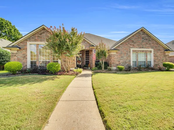 2616 Brookwood Dr, Mansfield, TX 76063