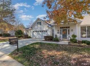 6245 Half Dome Dr, Charlotte, NC 28269