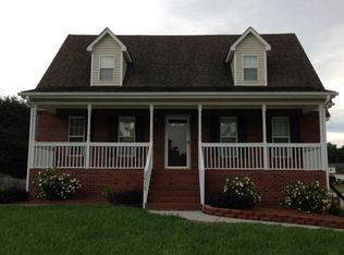 3075 Kaymoore Dr, Winston Salem, NC 27127