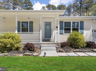 44900 Shore Dr, Tall Timbers, MD 20690