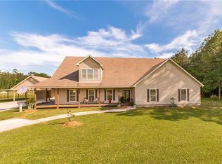 18075 Lost Oak Ln, Livingston, LA 70754