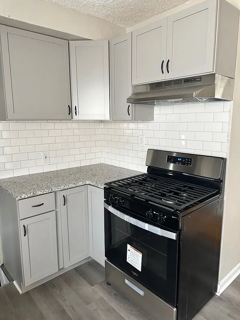 3 bdrm with finished basement! — Photo 4