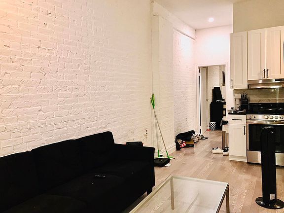 4th image of 545 E 5th St APT 1