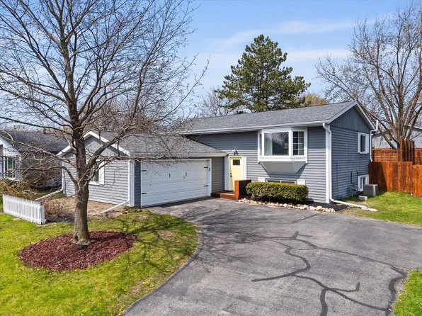 4808 Flambeau DRIVE, Mount Pleasant, WI 53406