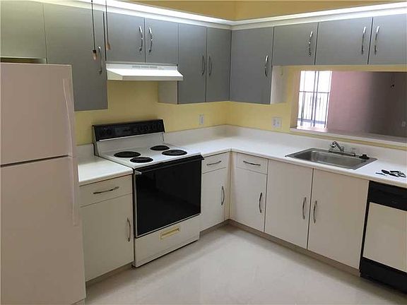 3rd image of 1601 SW 128th Ter APT A311