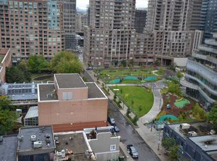 18 Maitland Ter #1309, Toronto, ON M4Y0H2