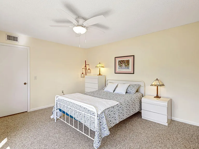 2332 23rd Ct #57D — Photo 28