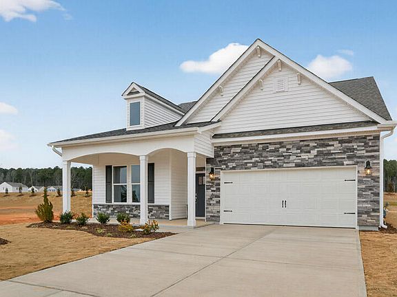 4th image of 377 Alexis Loop