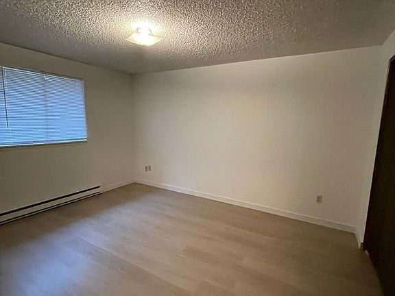 5th image of 504 N Walker St #2