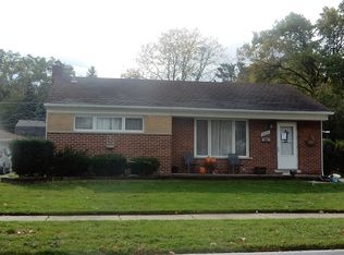 28787 Grandon St, Livonia, MI 48150
