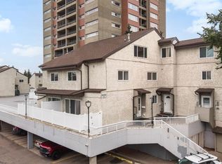 Meadowlark Village, Edmonton, AB T5R 5X3