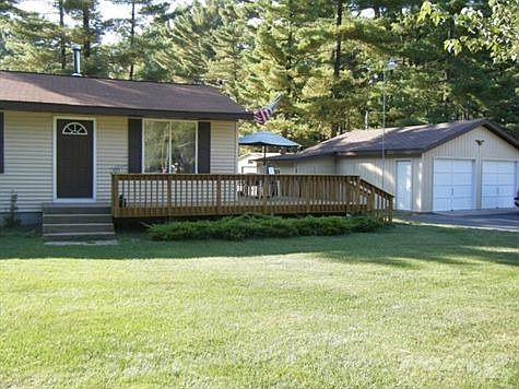 Front View of Deck and Garage