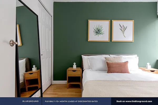 Rented by The Blueground | media 403