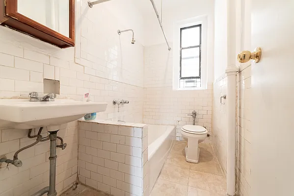 Rented by Joel Scharf, LREB | media 25