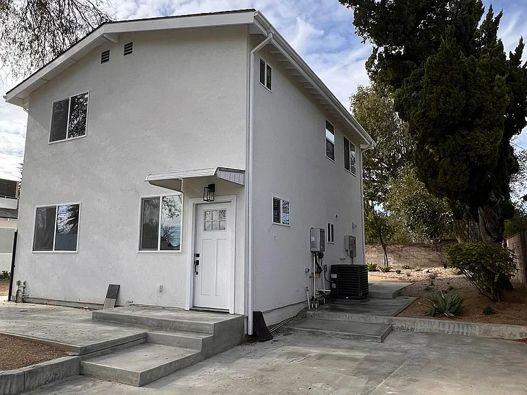 8347 Rudnick Ave — Photo 2